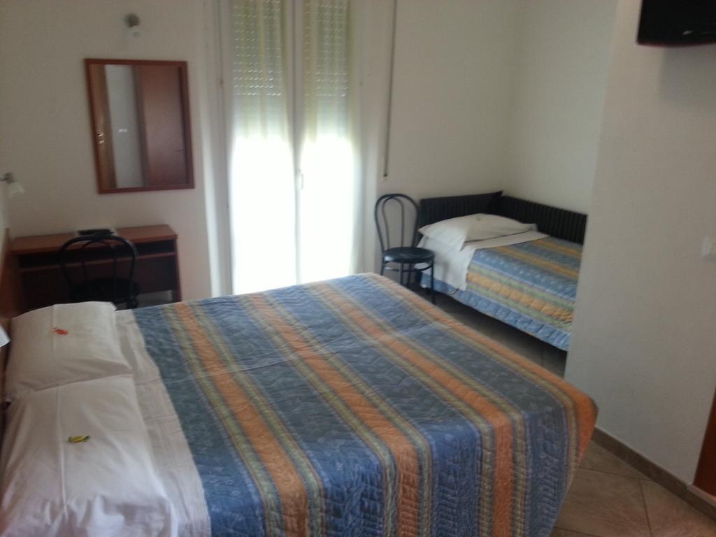 Hotel Trinidad Rimini Zewnętrze zdjęcie