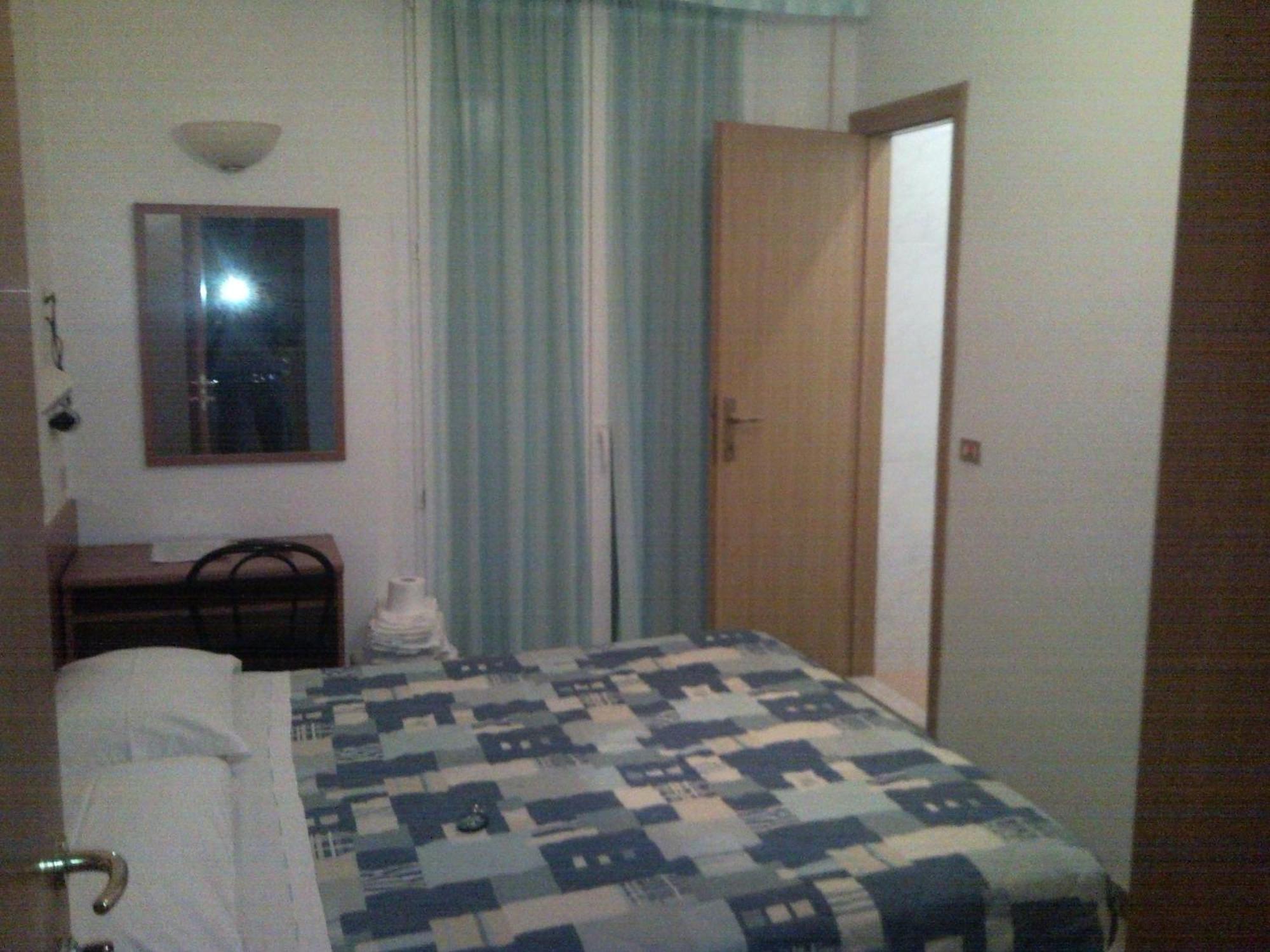Hotel Trinidad Rimini Zewnętrze zdjęcie