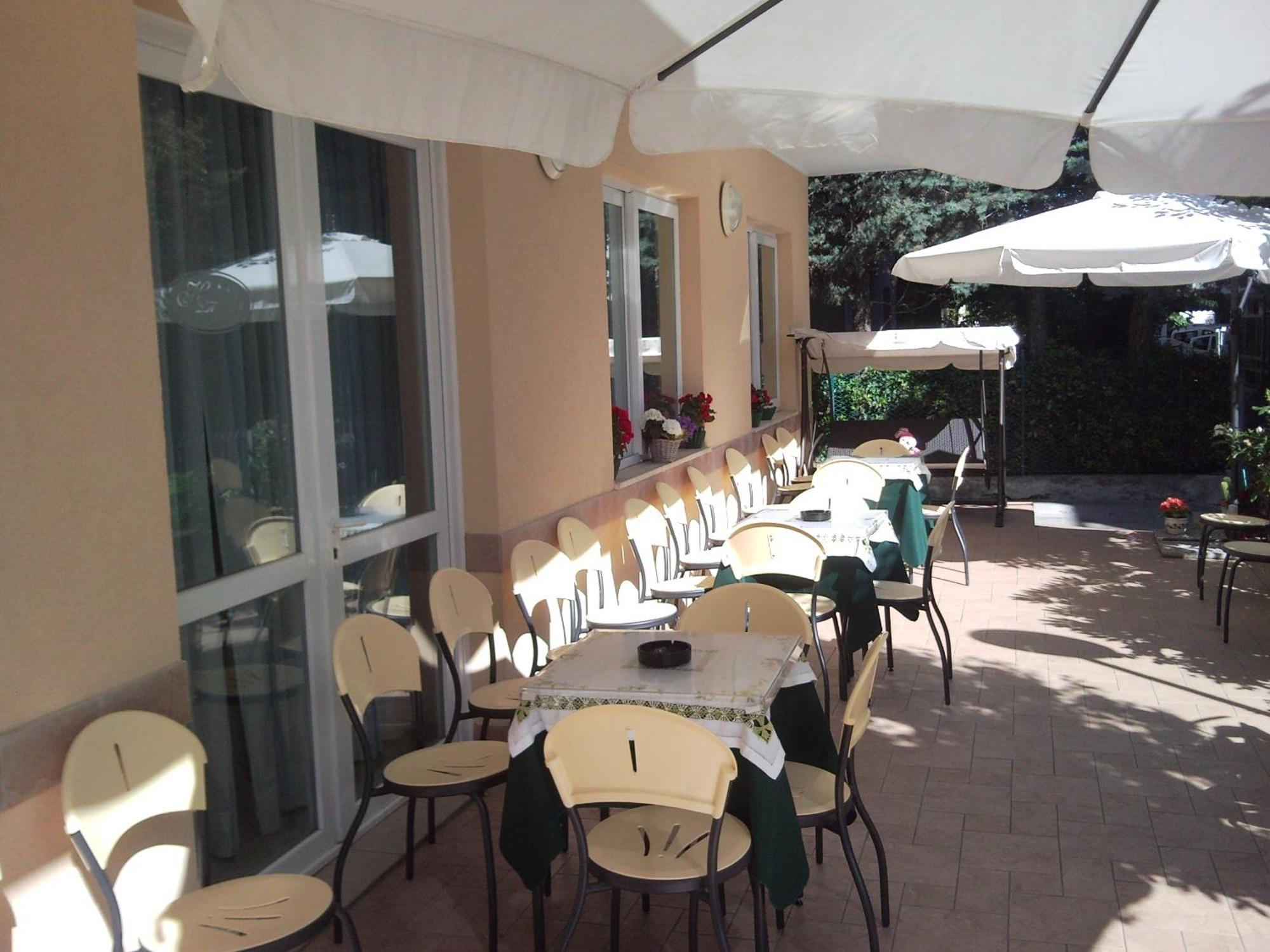 Hotel Trinidad Rimini Zewnętrze zdjęcie